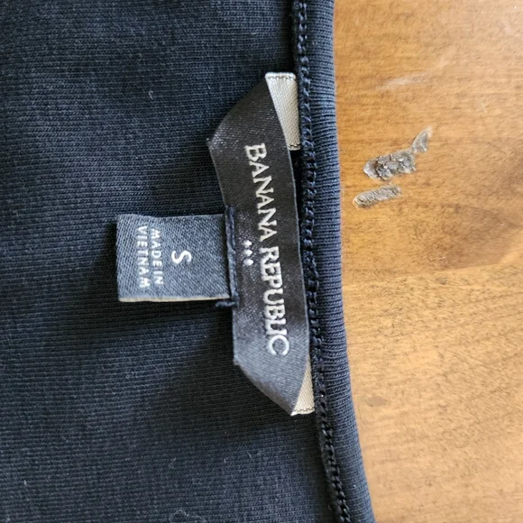 Banana Republic Black V- Neck Long Sleeve Cotton Women's Top Size S - Picture 3 of 6